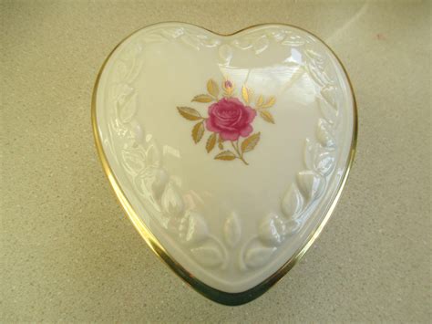 Lenox Heart Shaped Jewelry Trinket Dish Embossed Floral Porcelain Design 5". . Lenox heart shaped trinket box